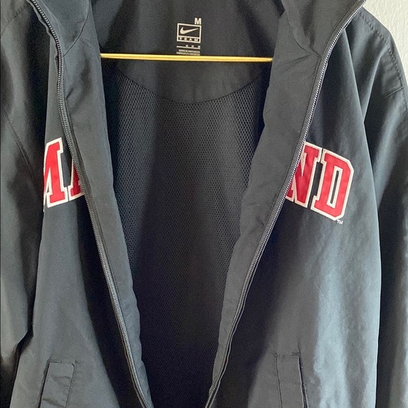 Nike Black and Red Raincoat Full Zip High Collar - Picture 13 of 16